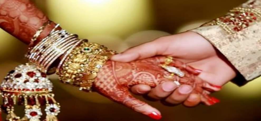 muslim man converted his religion to marry hindu girl at azamgarh
