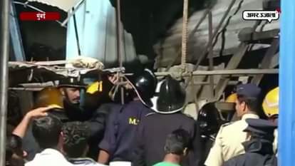 Gas cylinder explodes in juhu under construction building 