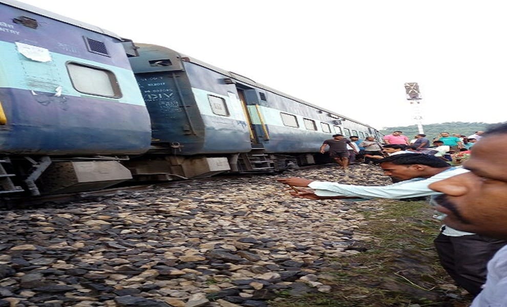 Madhya Pradesh: SLR coach of Itarsi Chivki special passenger train derailed, no casualties