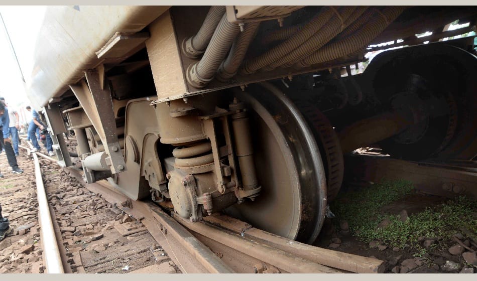 petroleum goods train derailed in bareilly Amla station of Moradabad Railway Division