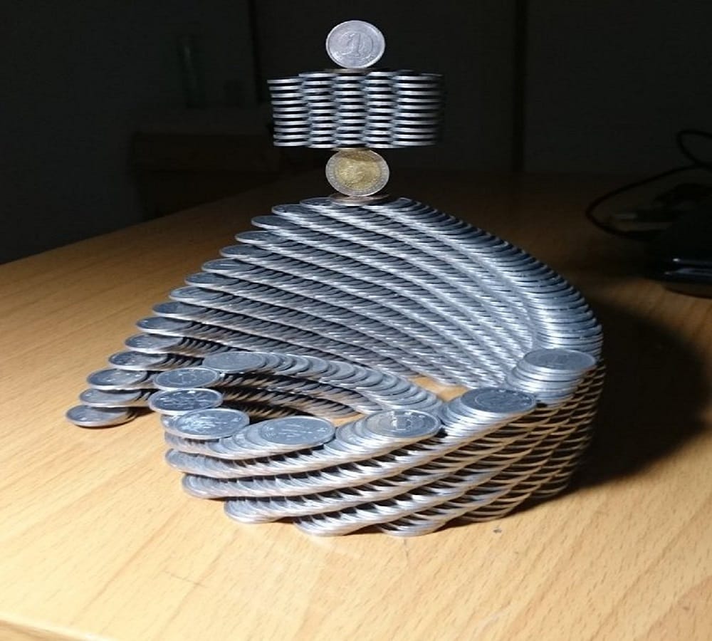 Coin structures made by Japanese artist is beautiful thing you will see today