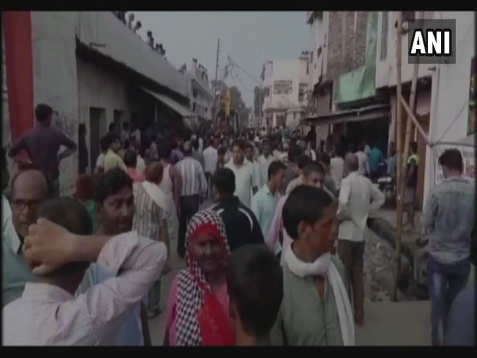 Aligarh: Two people died and 4 home collapsed after LPG cylinder blast in Banna Devi area