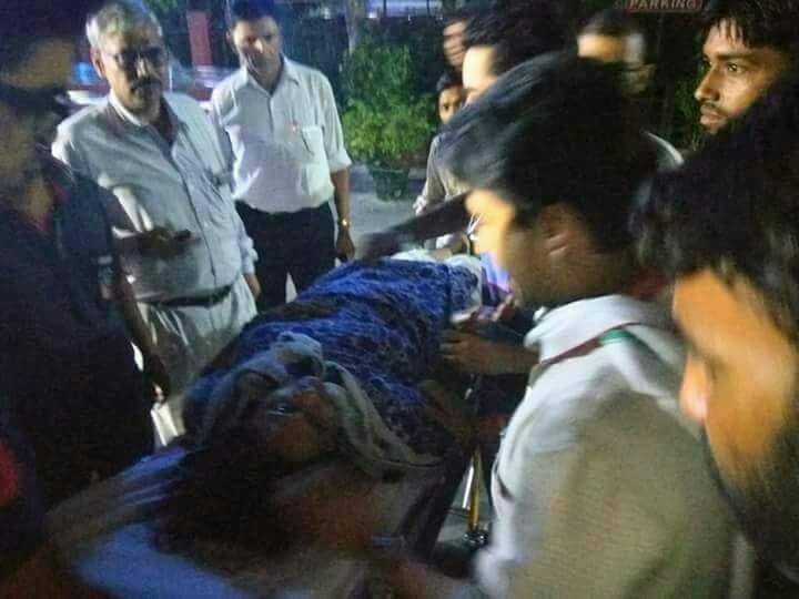 jyotiraditya scindia helped a woman in shatabdi express