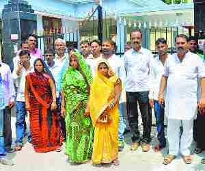 No confidence motion against Block Pramukh