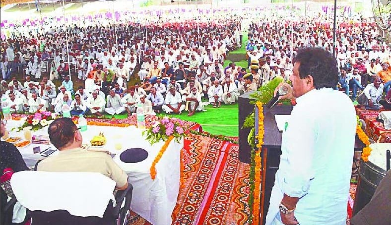 Farmers change themselves, debt waiver wil not be agarin : Baghel 