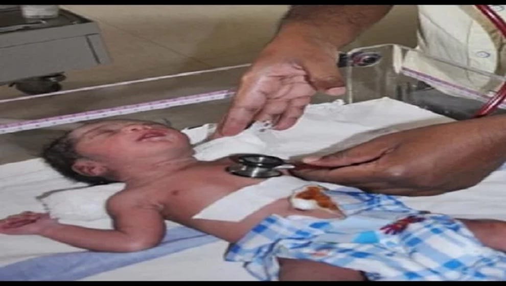 raped victim Minor girl give birth to child in mumbai