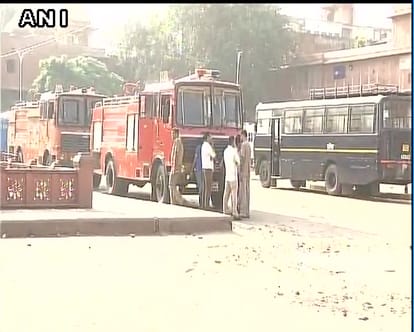 situation undercontrolled after violence in jaipur curfew continues 