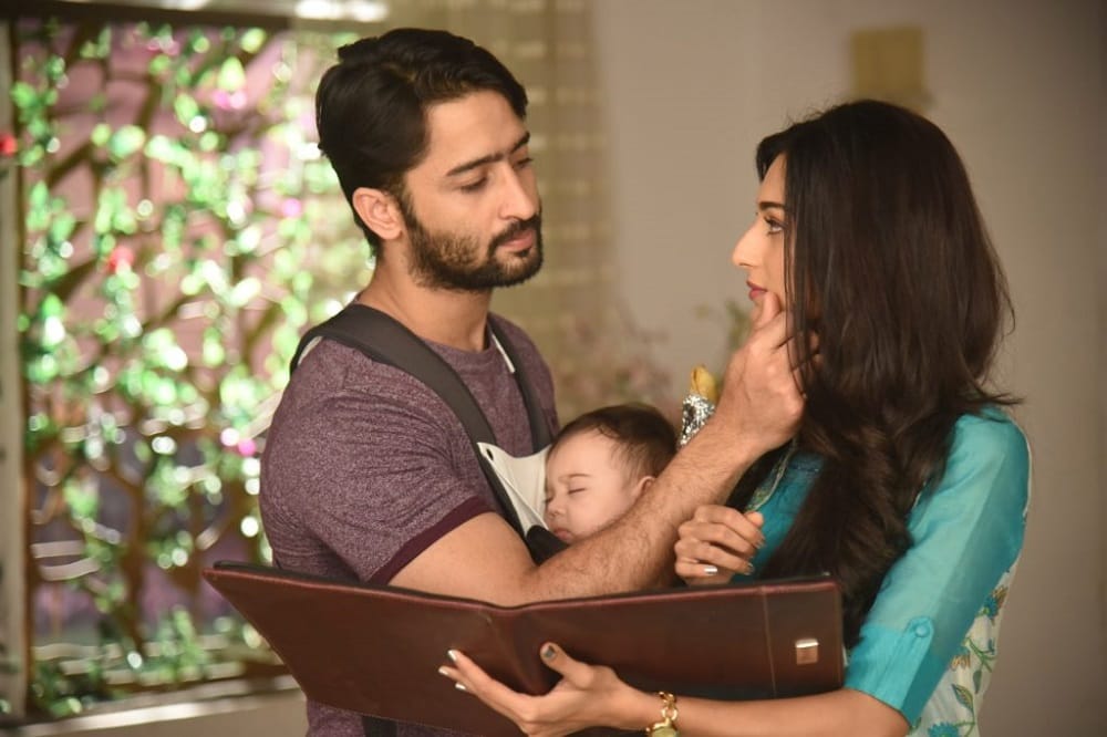 kuch rang pyar ke aise bhi 2 promo and photos released