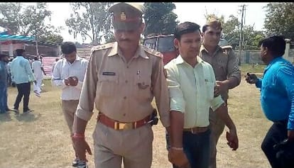 big fault in security of deputy cm dinesh sharma in agra