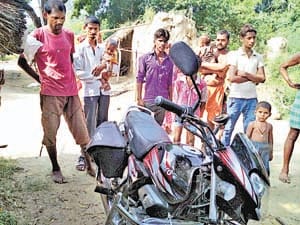villagers caught criminal