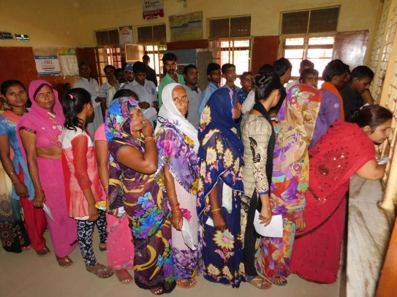 बुखार से किशोरी की मौत, लोग सहमे