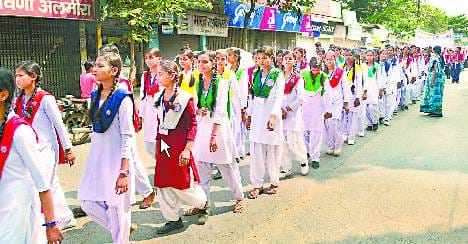 इनर व्हील सेंट्रल ने निकाली स्वच्छता रैली