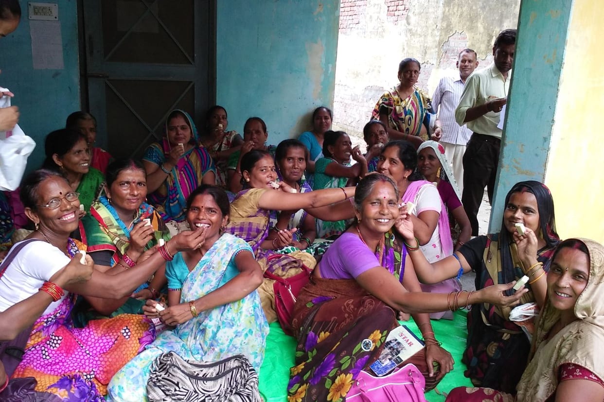 aaganwadi workers to continue protest