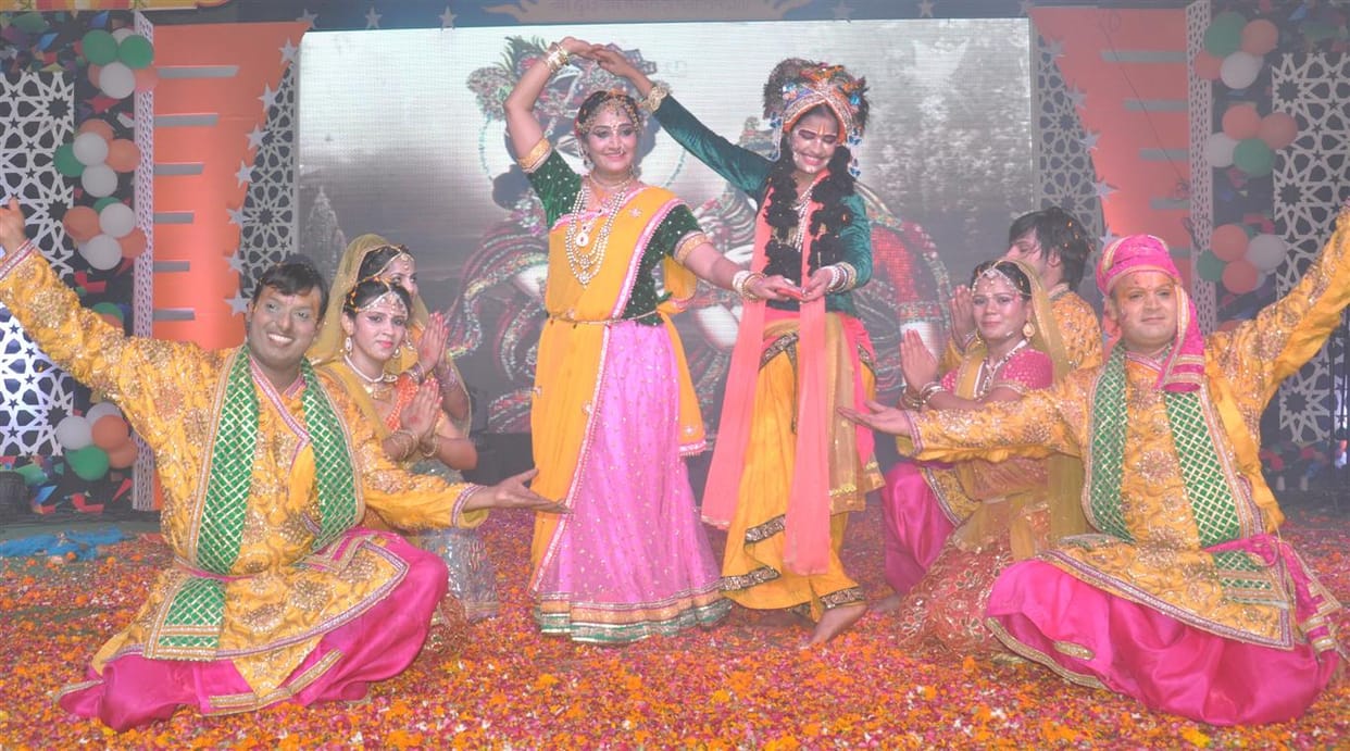 Gitanjali dance honored with Yash Bharti