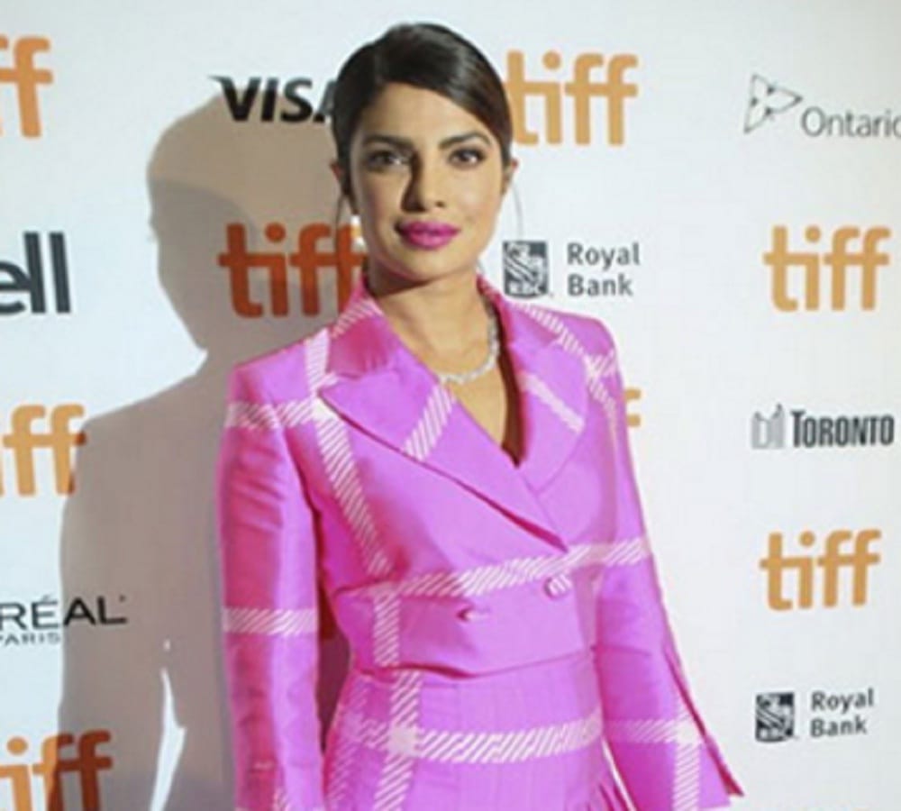 Priyanka Chopra pink dress goes viral on internet 