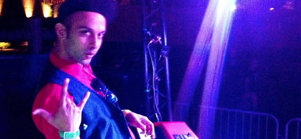 29 years old musician karan joseph jumped off from 12th flor in mumbai