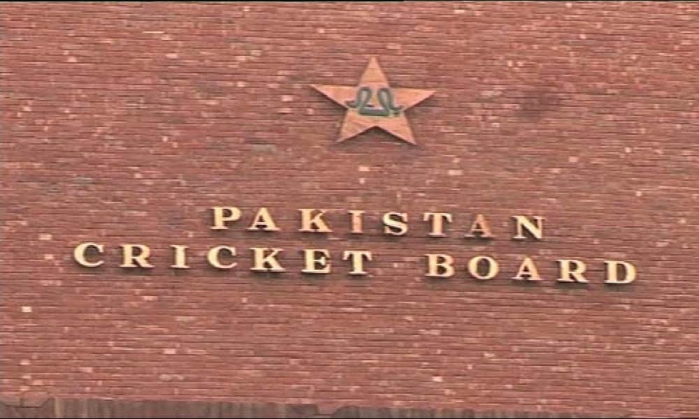 World cup 2019: PCB allows families to stay with Pakistan players after India match
