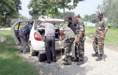 Honeypreet Photo engaged in up police stations adjacent to Nepal border