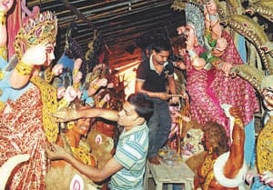 now eco friendly idol in durga pooja