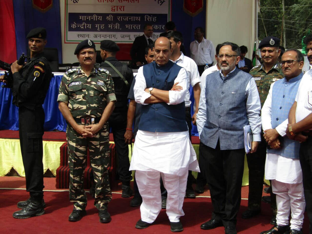 pics of home minister rajnath singh kashmir visit