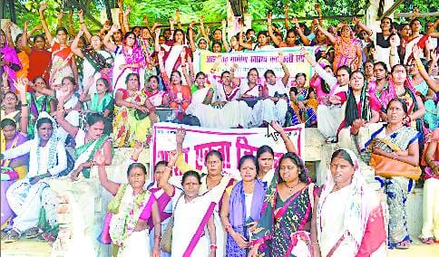 आशाओं को मिला कई संगठनों का समर्थन
