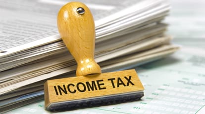 income tax raid against institute owner in jaipur