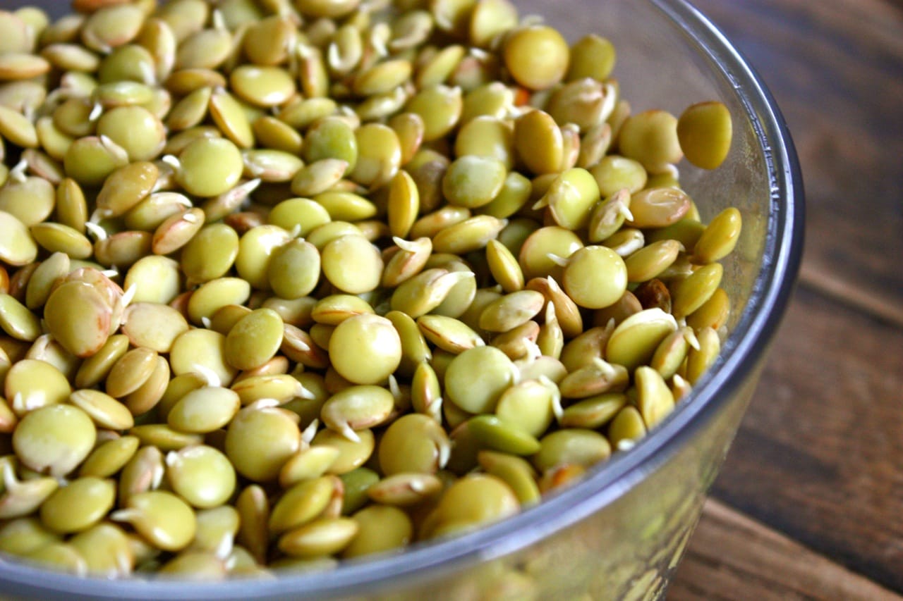 these healthy food items are perfect for office