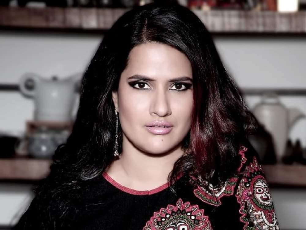 Sona Mohapatra has complained to Twitter for flooding Salman Khan tweets