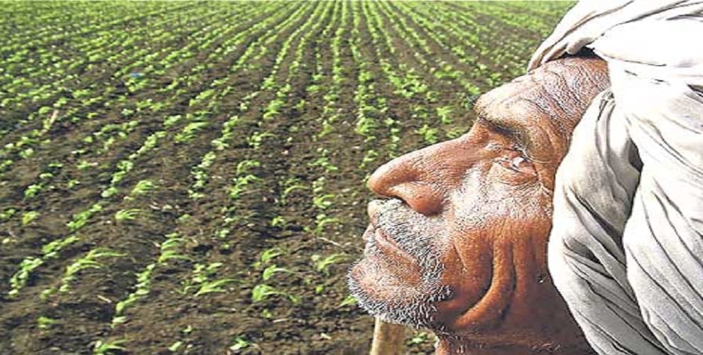 अब धरने पर बैठे आंदोलनरत किसान