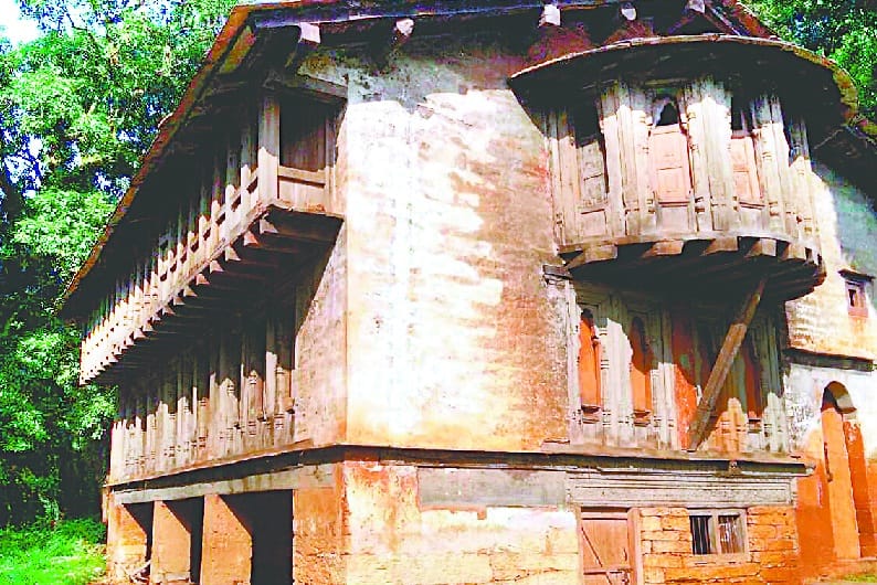 210-year-old house in Bagrihat will also be submerged