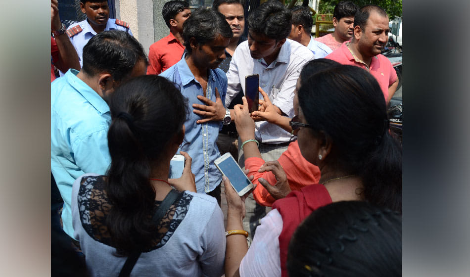 school bus conductor found drunk by parents hand over to police in noida