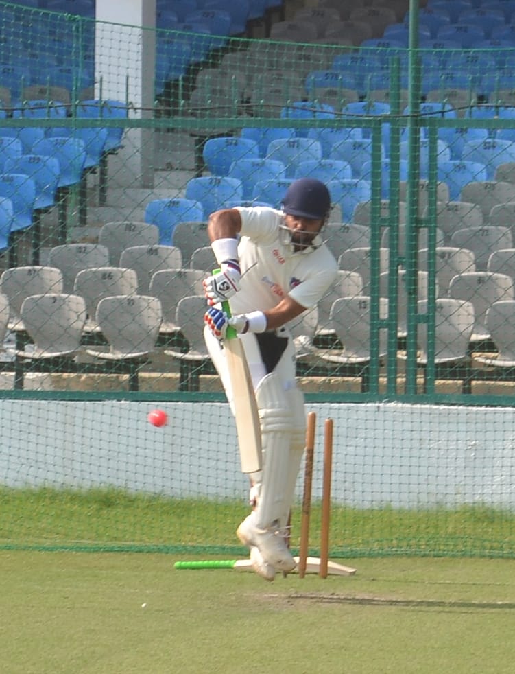 Duleep Trophy Team of India Blue and India Red reached Kanpur