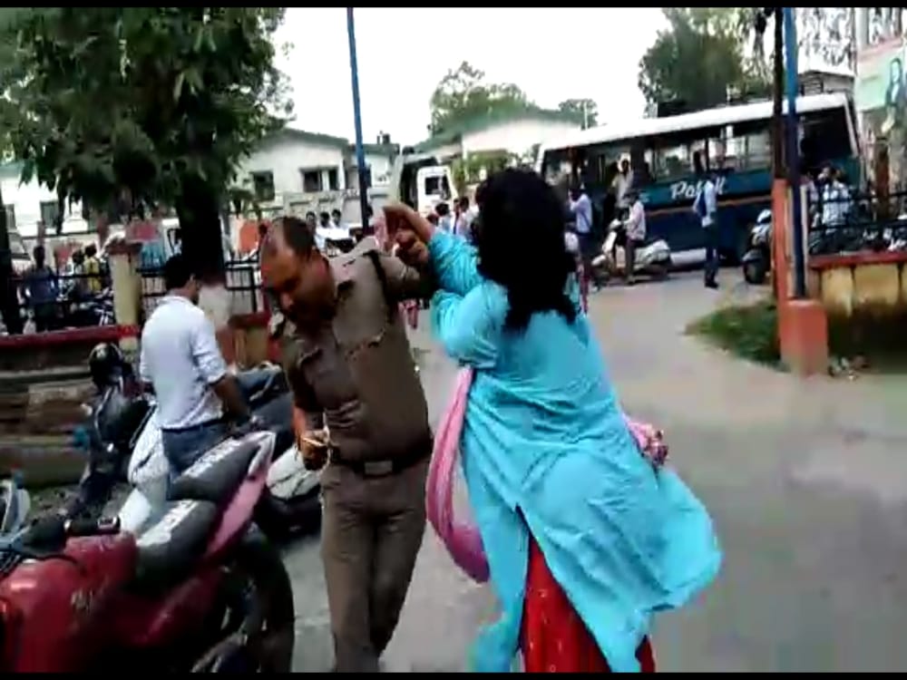 litigation against women judge from unnao 