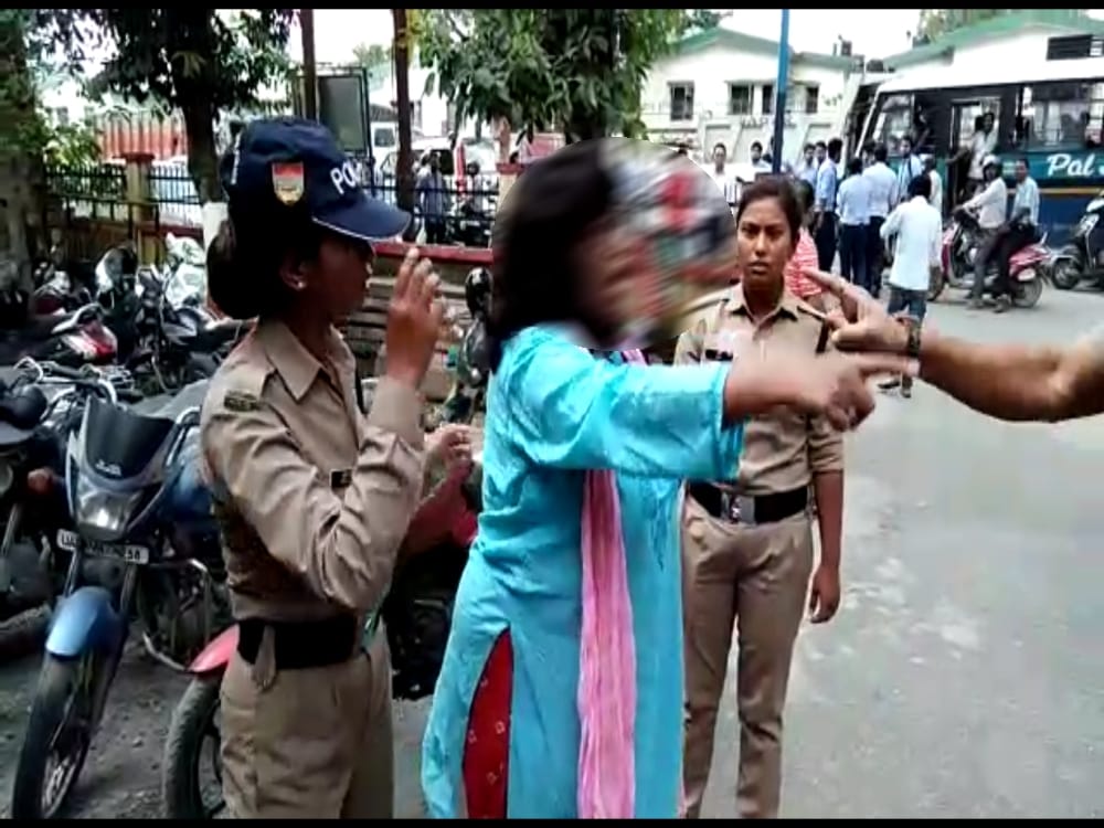 ADJ husband filed case on dehradun police