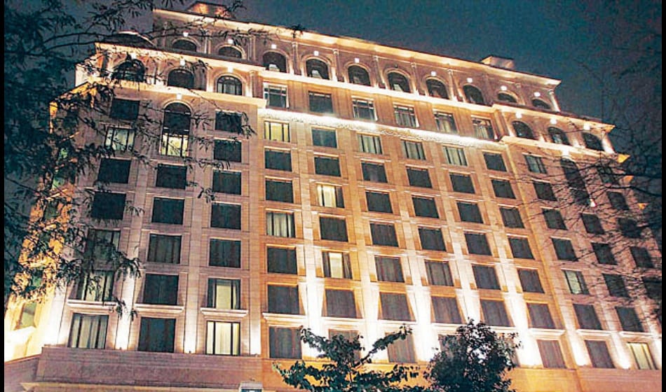 3 star hotel also offers free toilet facilities under Toilet My Right in raipur chhattisgarh
