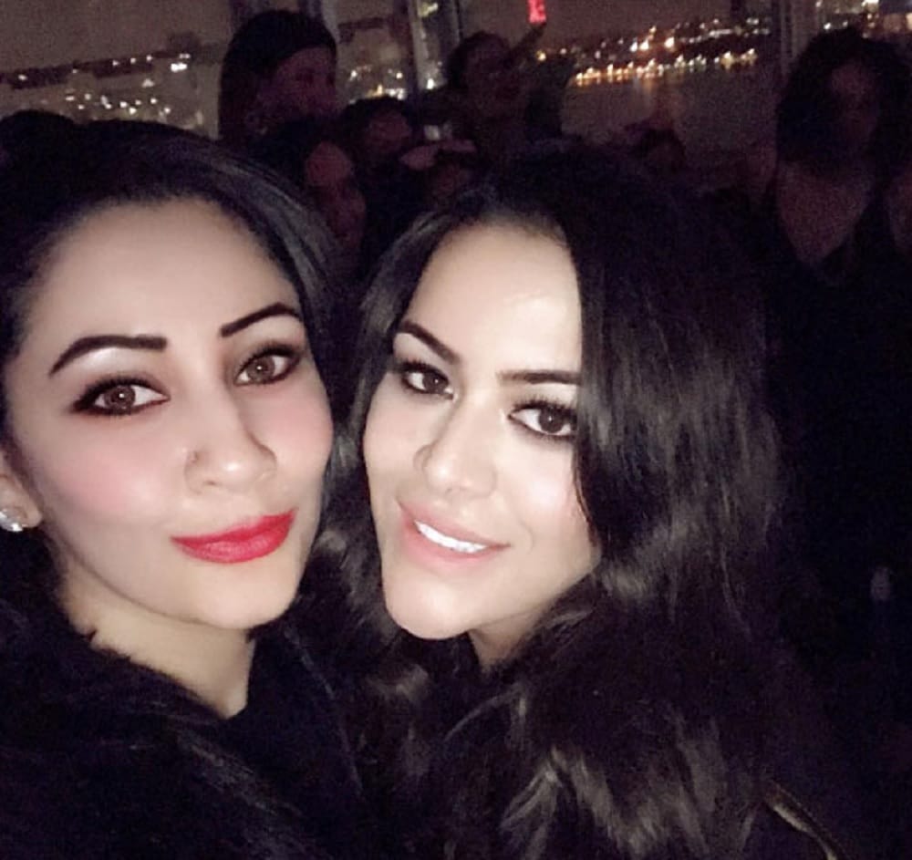 Bollywood stunning step mothers who turned friend to their step children