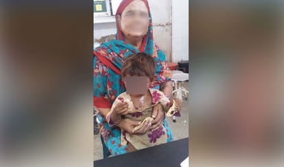 when father failed to rape two year old daughter in gurugram scratched her eyes and full body