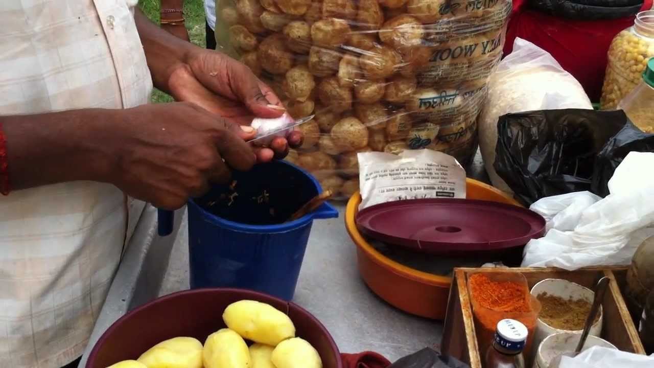 Manipal Students Design a Paani Puri Dispensing Machine