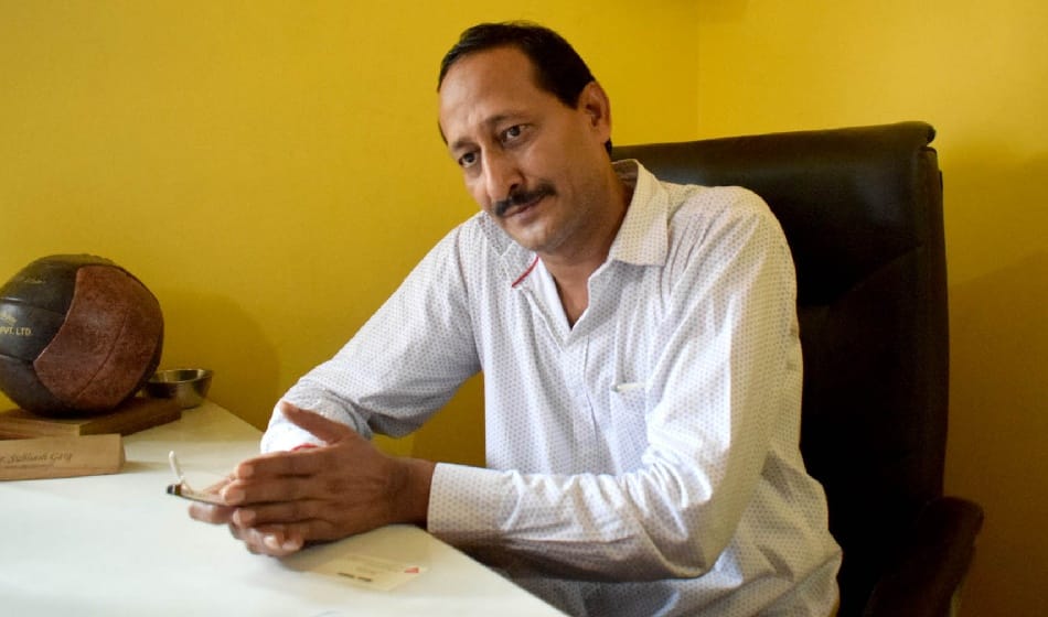 eye witness claims that pradyuman thakur was not dead in conductors lap