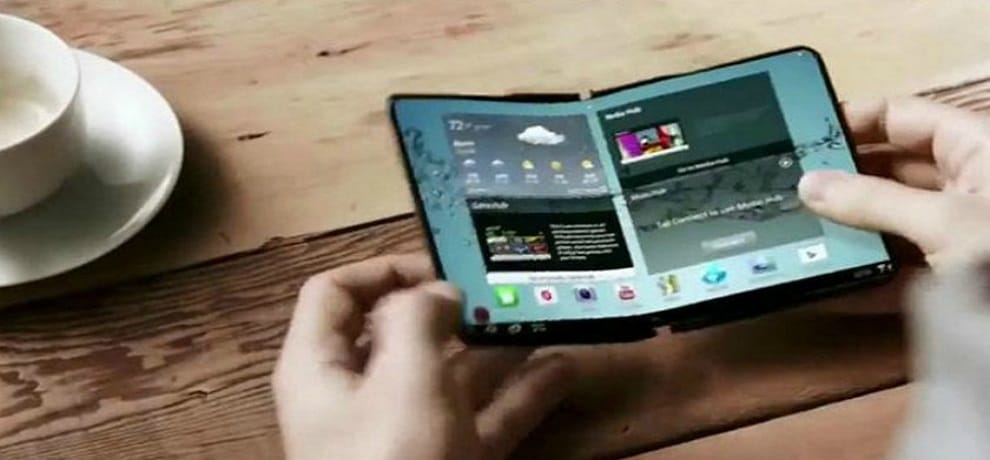Samsung Foldable Phone might fold inward