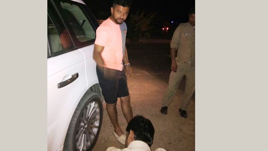 burst of Suresh Raina's car tyre