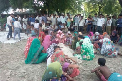 man died after consuming liquor in firozabad