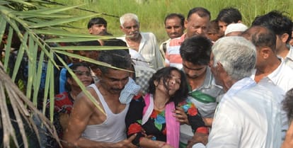 Death of the last person in the family, crying wife said... talk on the phone