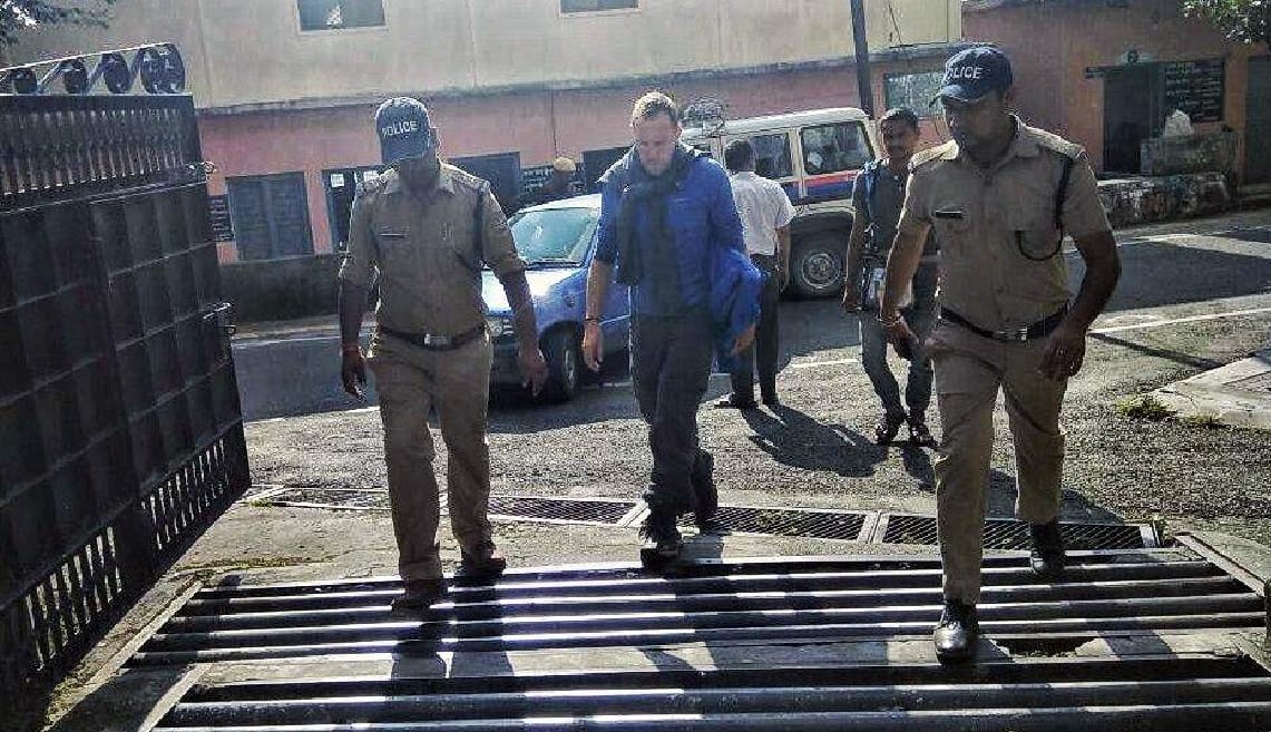suspicious Australian tourist Arrested with restricted satellite phone in badrinath