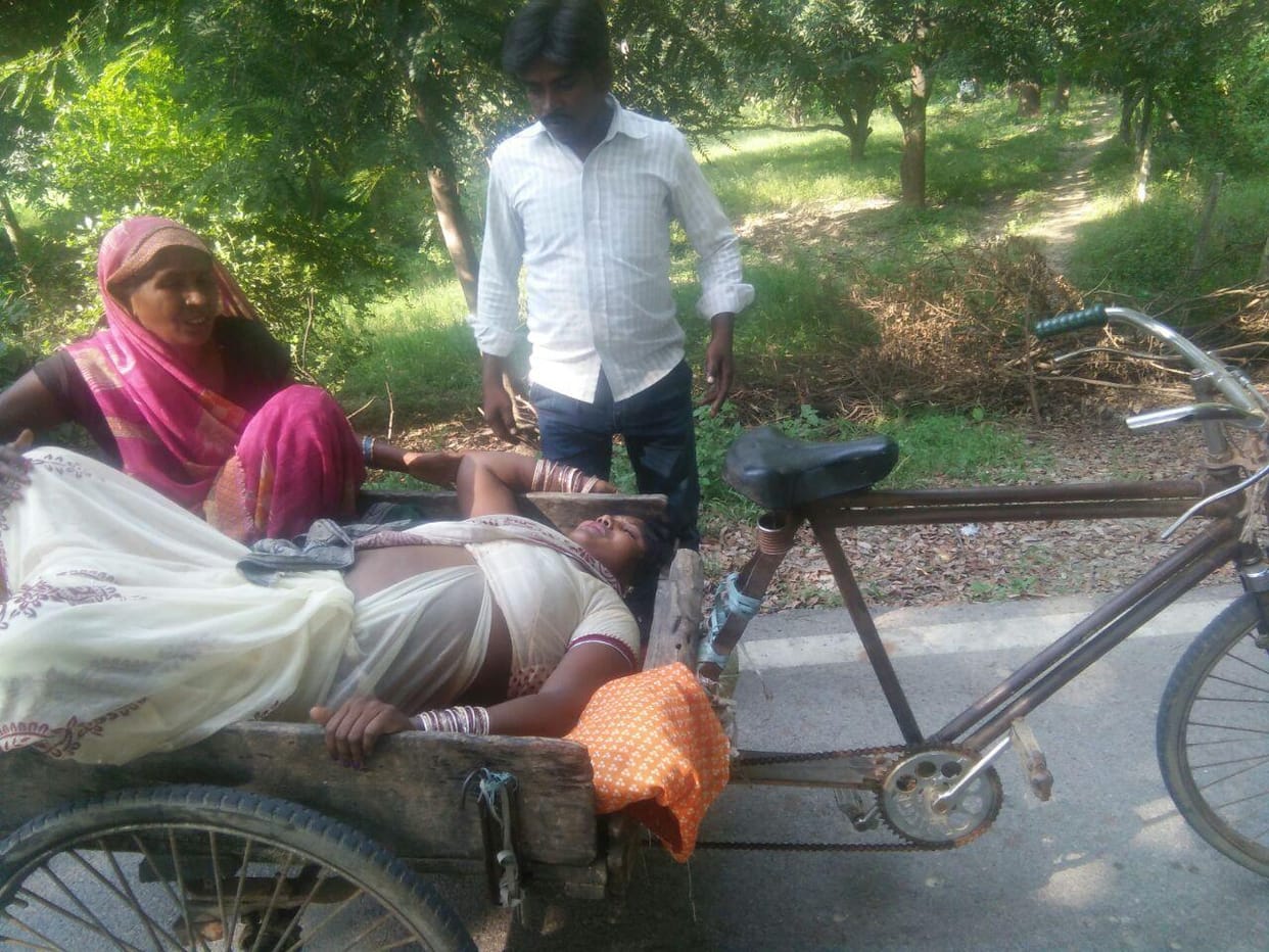 a pregnant lady braught on a rikshaw to hospital but did not get treatment.