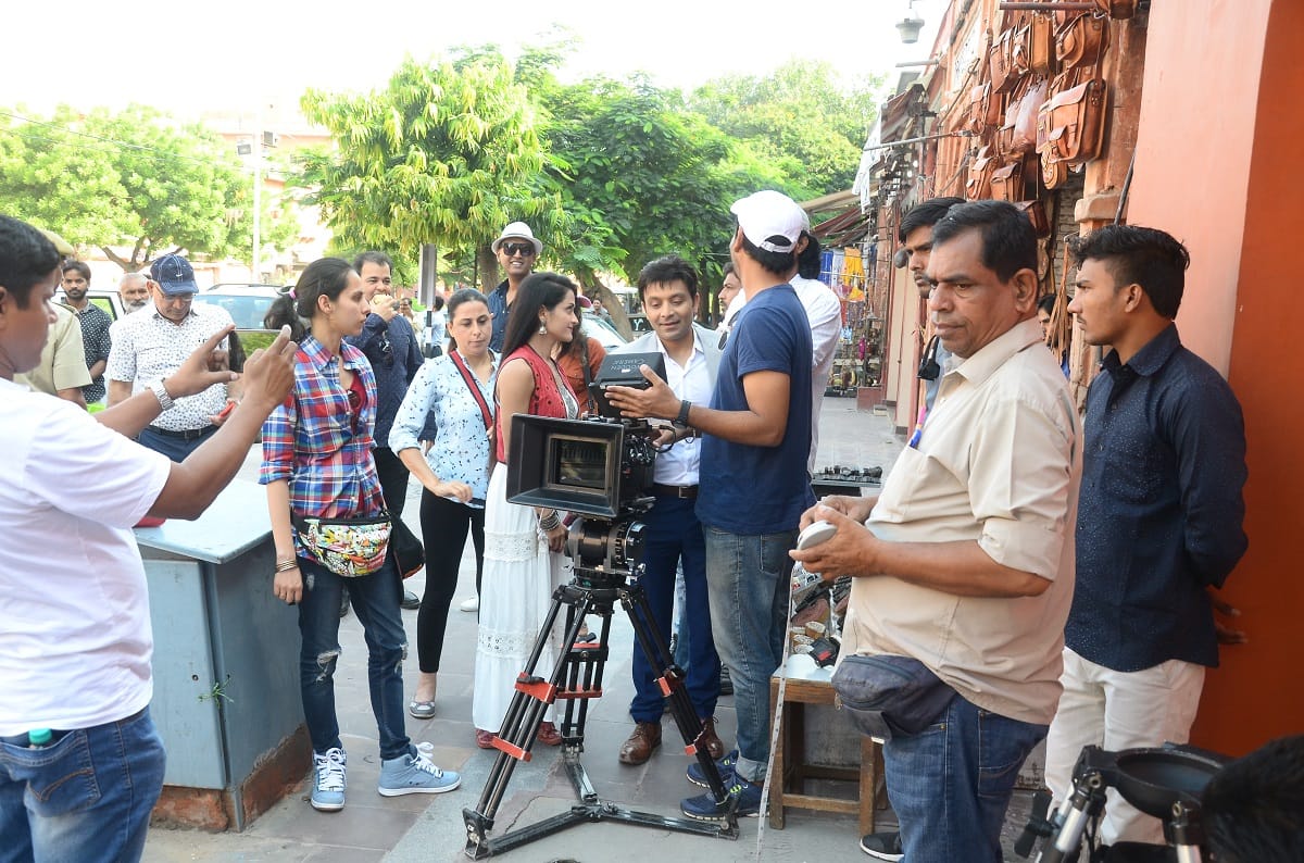 tourists sets their own pleasure in curfew imposed in jaipur city 