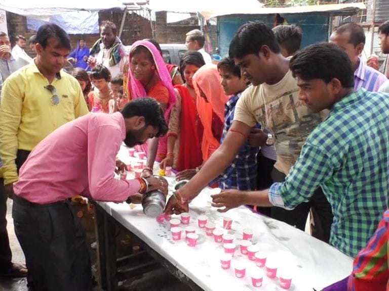 ayurvedick kadha distribution to protect swine flu in kota