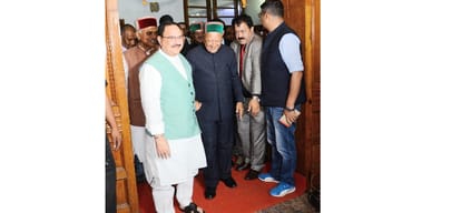 Chief Minister Virbhadra Singh politics over Himachali green colour cap