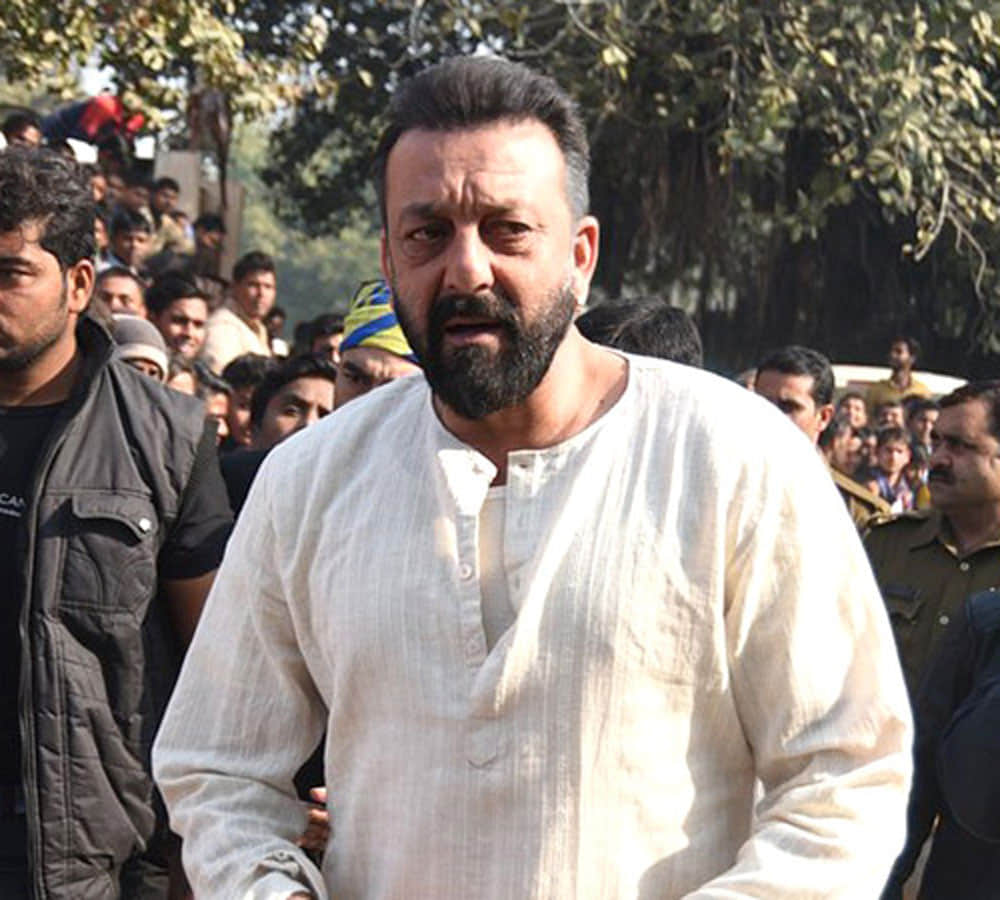 sanjay Dutt fan leave her all money for him after death