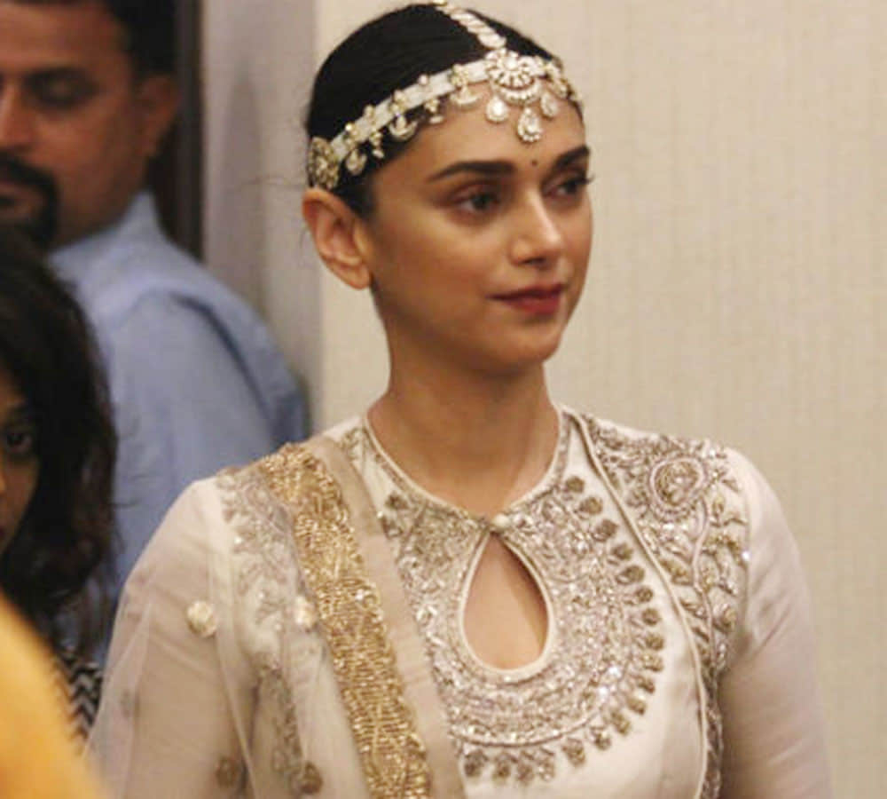 aditi rao hydari interview in a promotional event of bhoomi